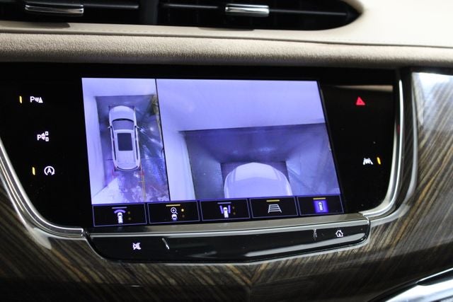 2025 Cadillac XT6 Sport