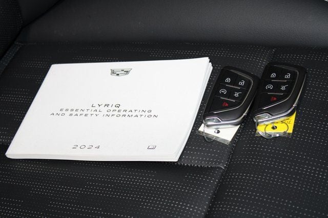 2024 Cadillac LYRIQ Sport
