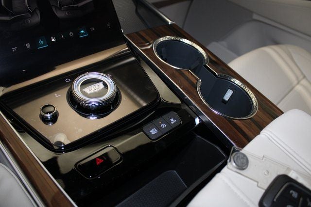 2026 Cadillac Escalade Platinum Luxury