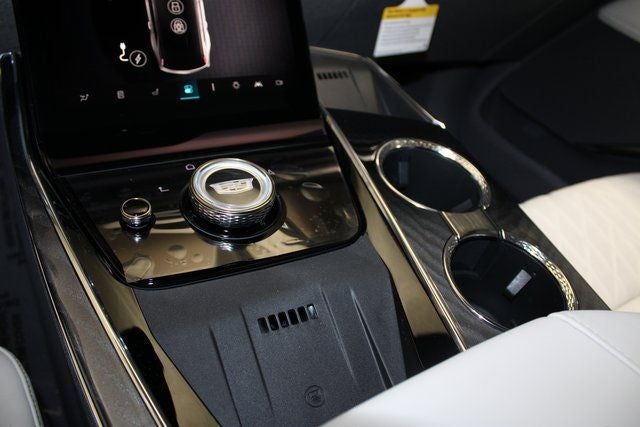 2025 Cadillac ESCALADE IQ Luxury 1