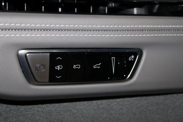 2025 Cadillac ESCALADE IQ Luxury 1