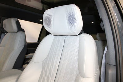 2025 Cadillac ESCALADE IQ Luxury 1