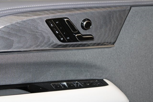 2025 Cadillac ESCALADE IQ Sport 1