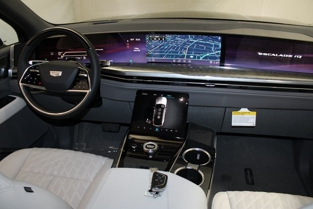 2025 Cadillac ESCALADE IQ Sport 1