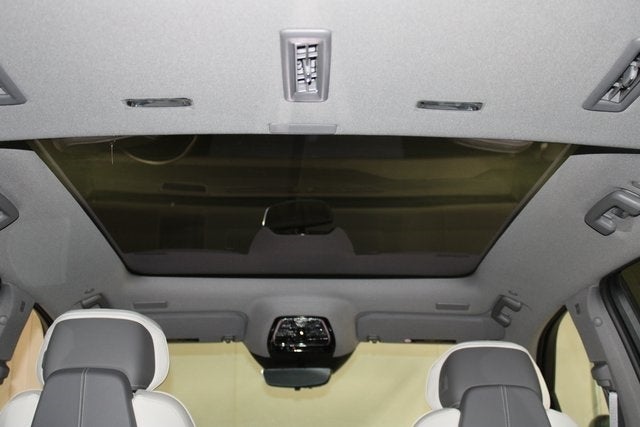 2025 Cadillac ESCALADE IQ Sport 1