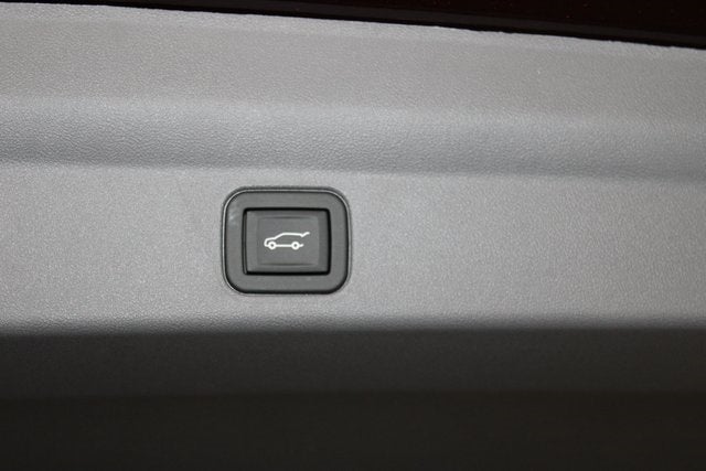 2025 Cadillac ESCALADE IQ Sport 1