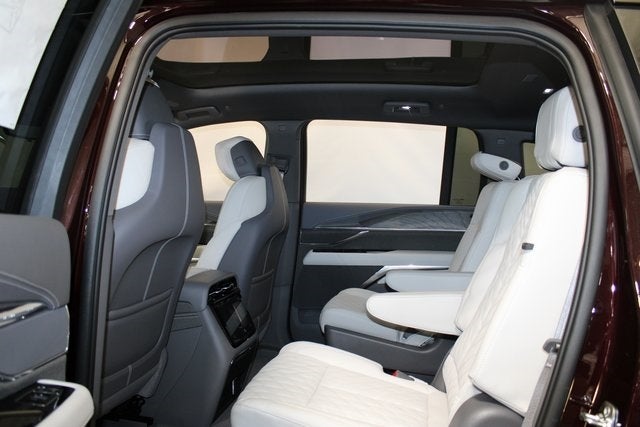 2025 Cadillac ESCALADE IQ Sport 1