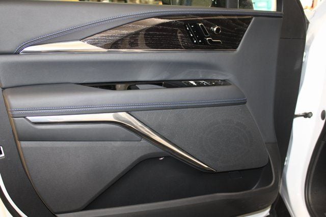 2025 Cadillac ESCALADE IQ Sport 1