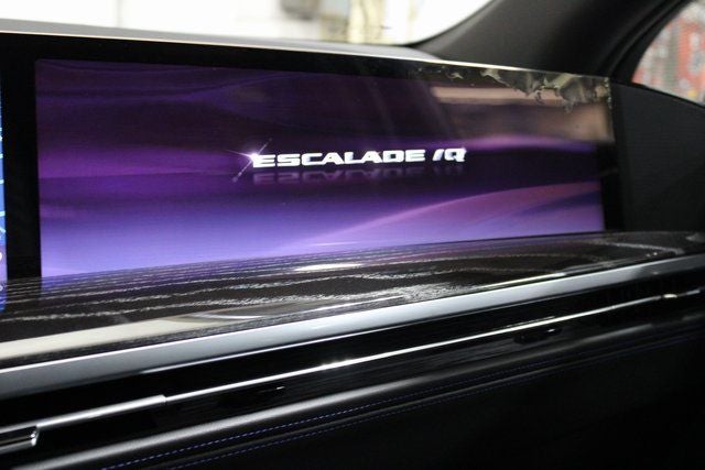 2025 Cadillac ESCALADE IQ Sport 1
