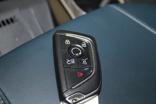 2025 Cadillac ESCALADE IQ Sport 2