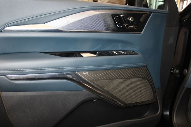2025 Cadillac ESCALADE IQ Sport 2