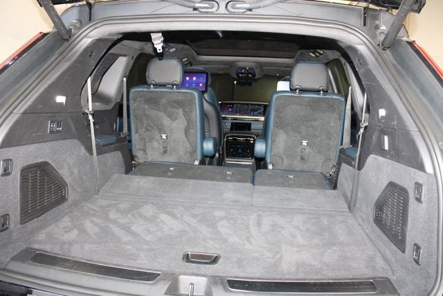 2025 Cadillac ESCALADE IQ Sport 2
