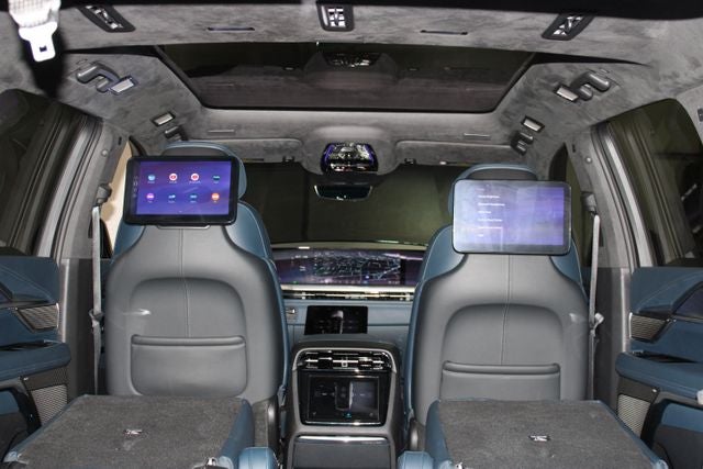 2025 Cadillac ESCALADE IQ Sport 2