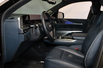 2025 Cadillac ESCALADE IQ Sport 2
