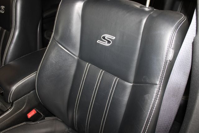 2016 Chrysler 300 S