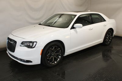 2016 Chrysler 300 S
