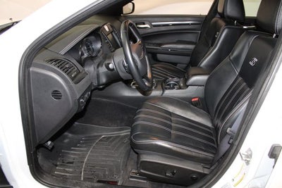 2016 Chrysler 300 S