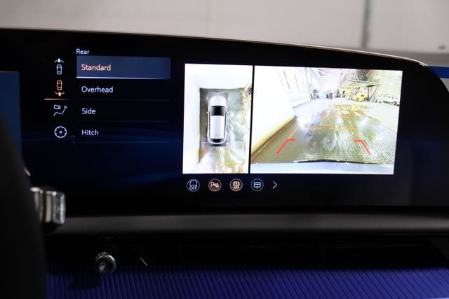 2026 Cadillac OPTIQ Luxury - Photo 14