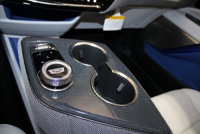 2025 Cadillac OPTIQ Sport 2