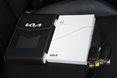 2022 Kia K5 EX