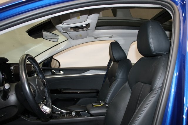 2022 Kia K5 EX