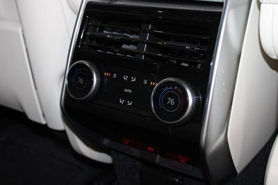 2025 Land Rover Range Rover SE