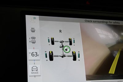 2025 Land Rover Range Rover SE