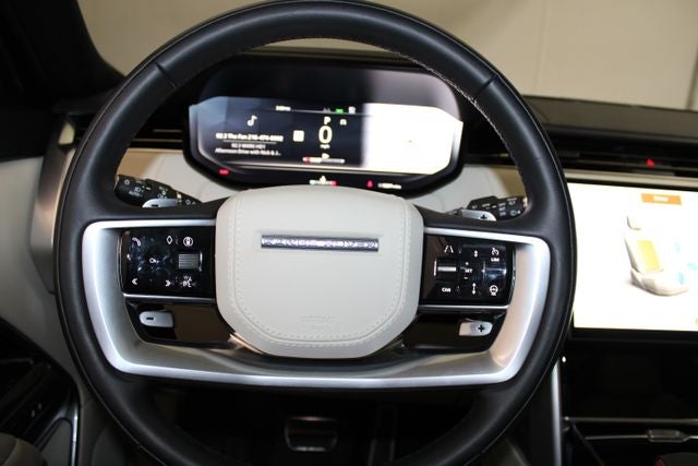 2025 Land Rover Range Rover SE