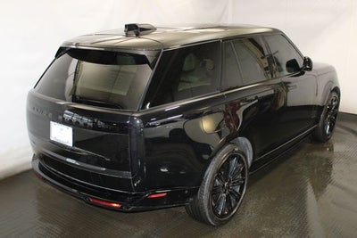 2025 Land Rover Range Rover SE
