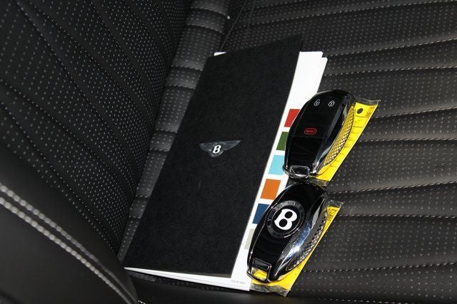2022 Bentley Flying Spur V8