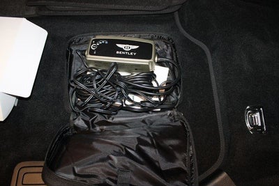 2022 Bentley Flying Spur V8