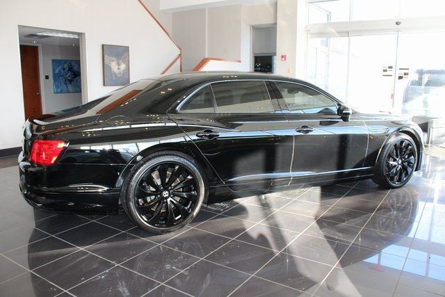2022 Bentley Flying Spur V8