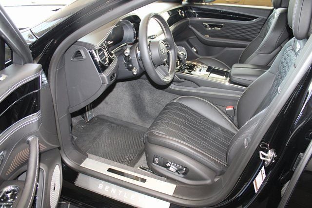 2022 Bentley Flying Spur V8