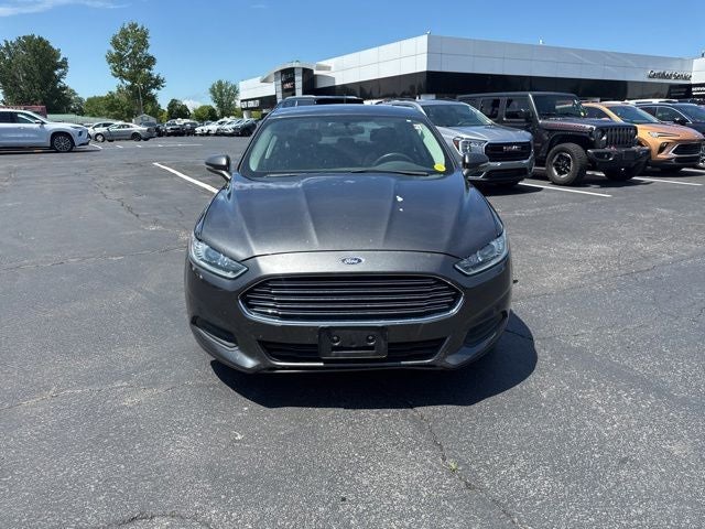 2015 Ford Fusion SE