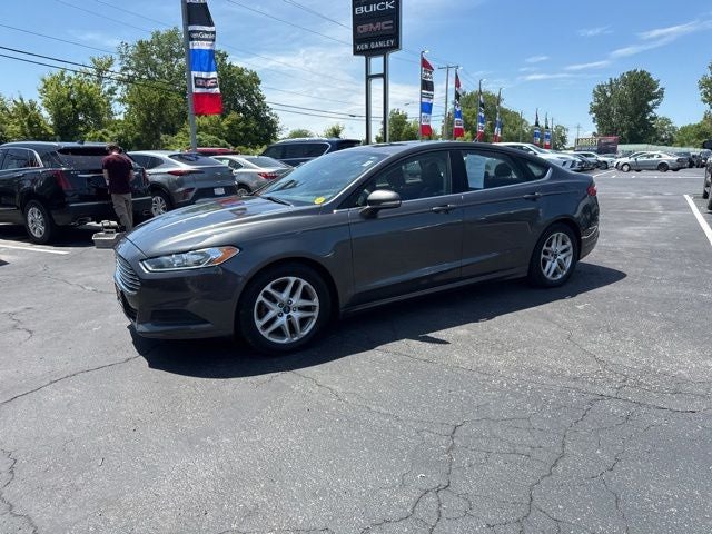 2015 Ford Fusion SE
