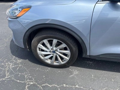 2022 Ford Escape Titanium