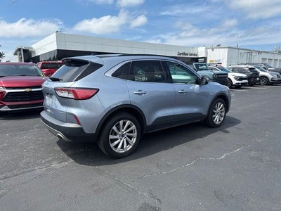 2022 Ford Escape Titanium