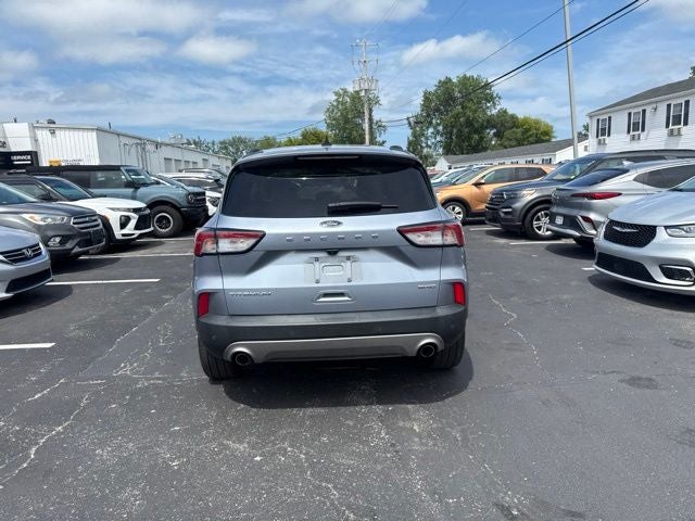 2022 Ford Escape Titanium