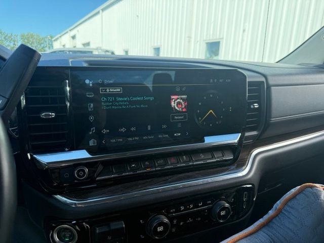 2023 Chevrolet Silverado 1500 LT LT1