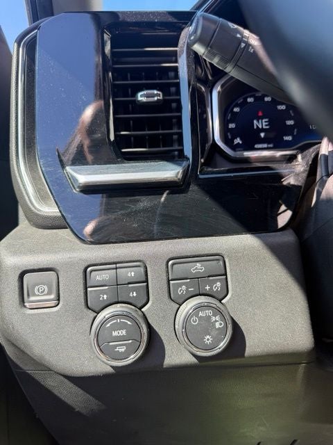 2023 Chevrolet Silverado 1500 LT LT1