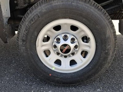 2025 GMC Sierra 2500HD Pro