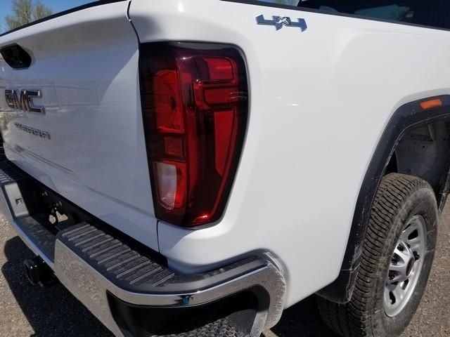 2025 GMC Sierra 2500HD Pro