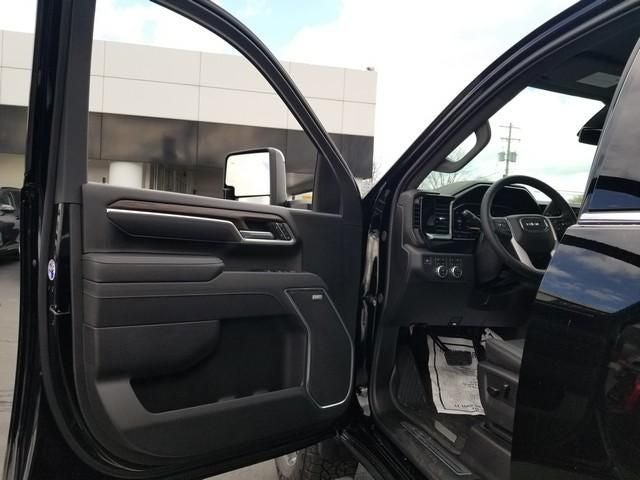 2026 GMC Sierra 2500HD SLT