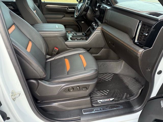 2025 GMC Sierra 2500HD AT4