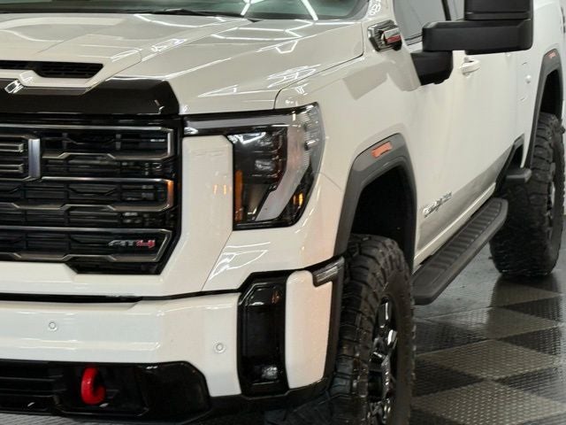 2025 GMC Sierra 2500HD AT4