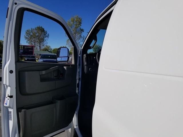 2025 GMC Savana 2500 Work Van