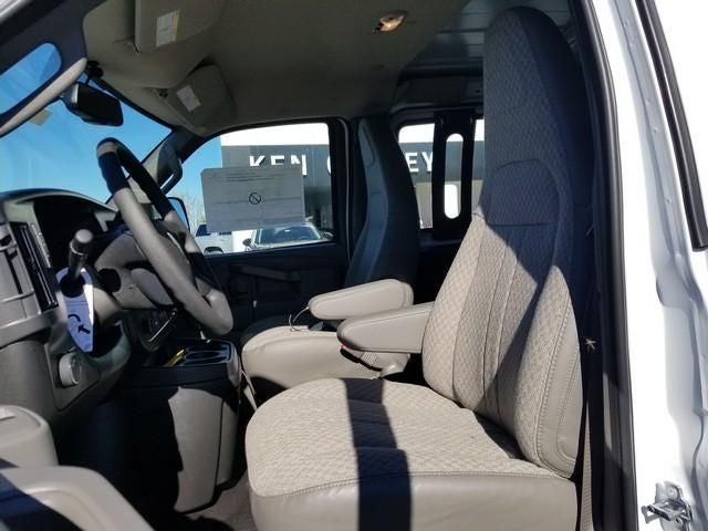 2025 GMC Savana 2500 Work Van