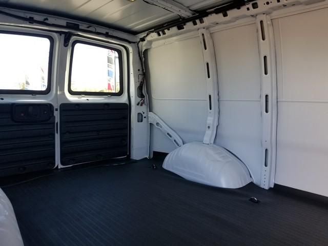 2025 GMC Savana 2500 Work Van