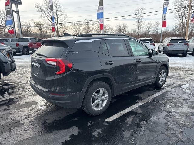 2022 GMC Terrain SLE
