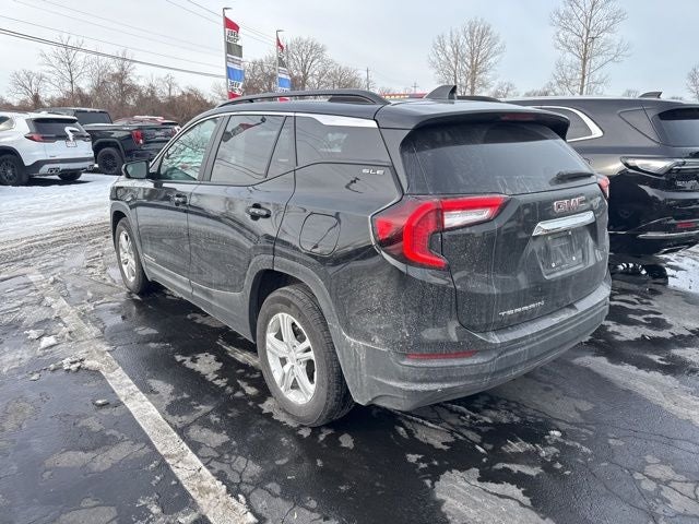 2022 GMC Terrain SLE